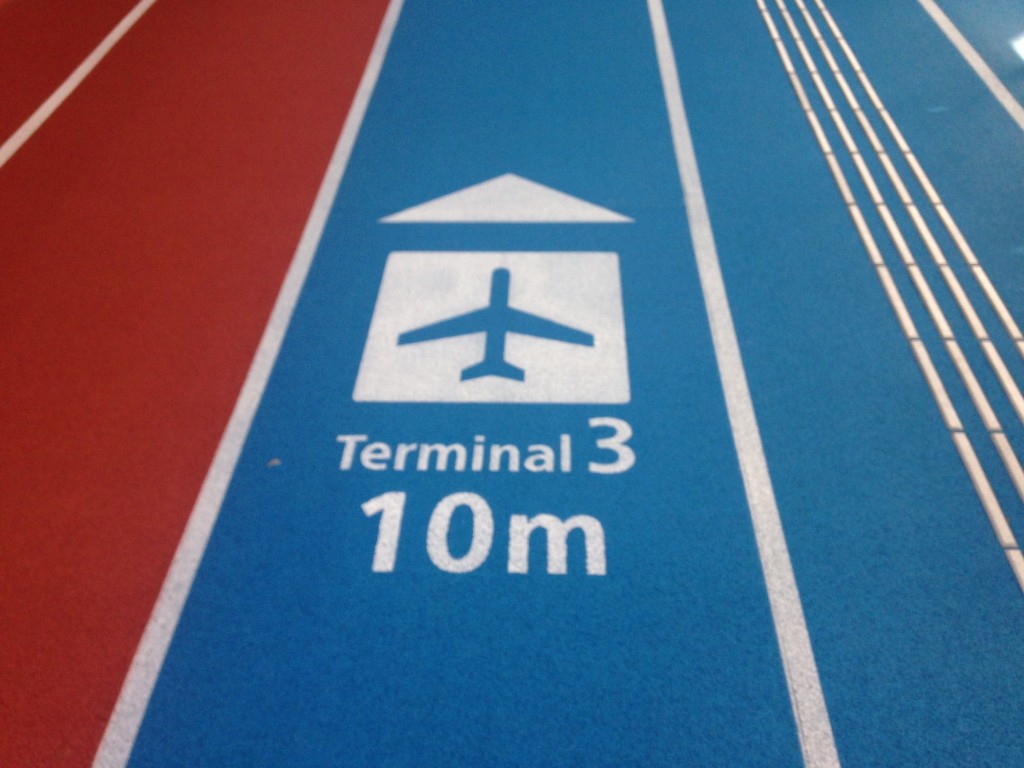 成田第三ターミナル　あと10メートル